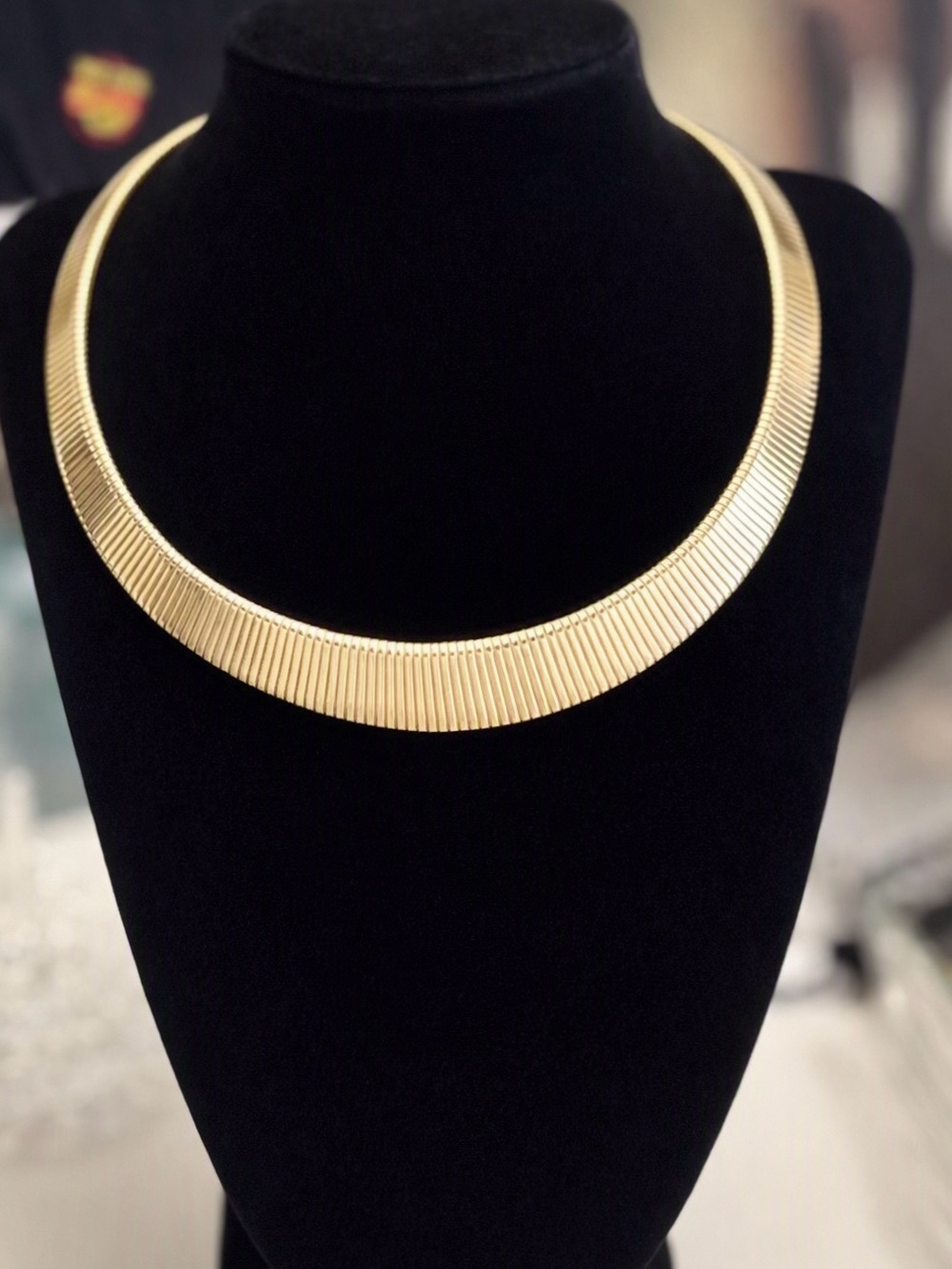 Vintage Monet Gold Ribbed Double Latch Collar Necklace